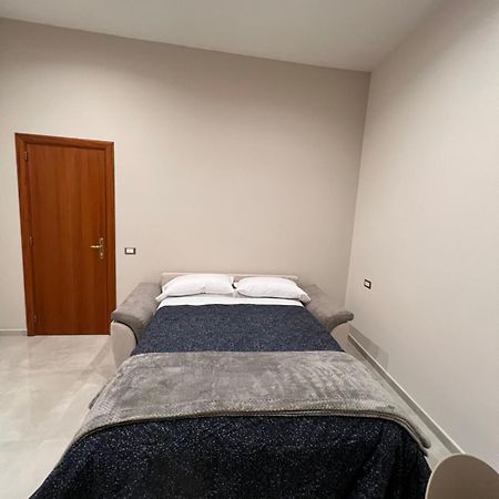 Ninetta A Toledo Apartment Наполи Екстериор снимка