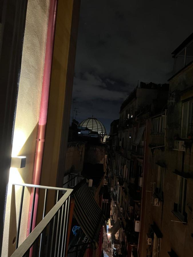 Ninetta A Toledo Apartment Наполи Екстериор снимка