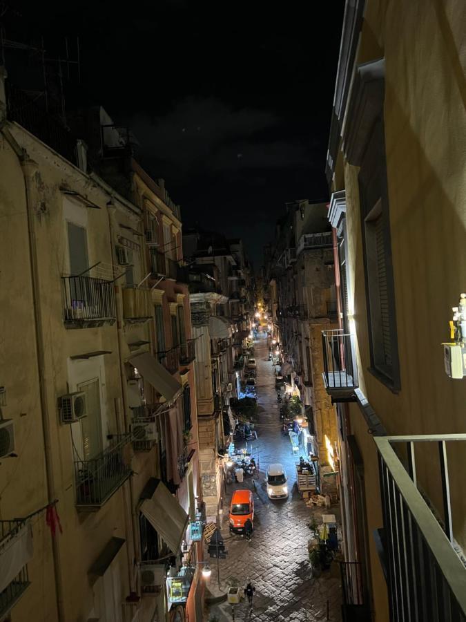 Ninetta A Toledo Apartment Наполи Екстериор снимка