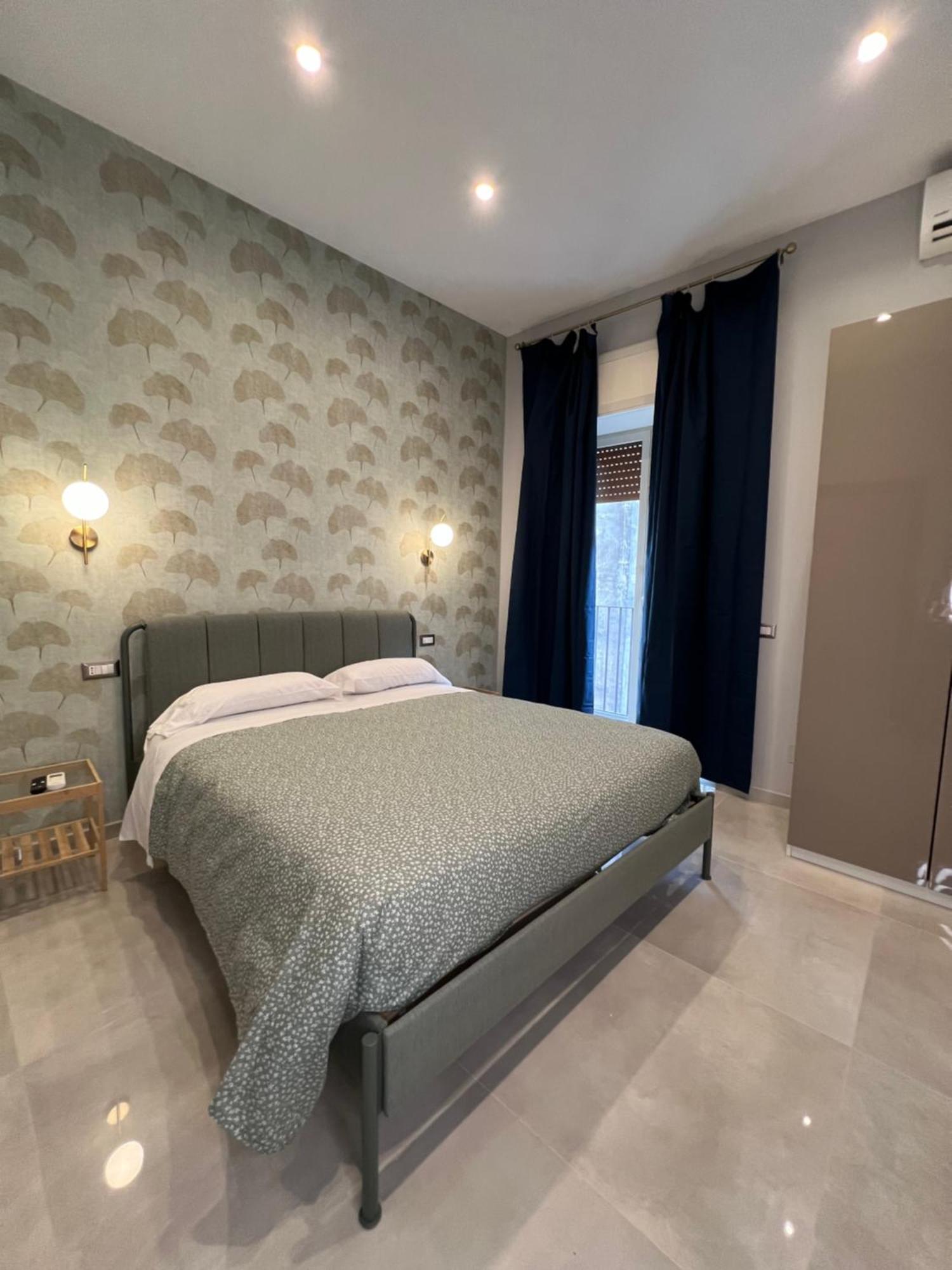 Ninetta A Toledo Apartment Наполи Екстериор снимка