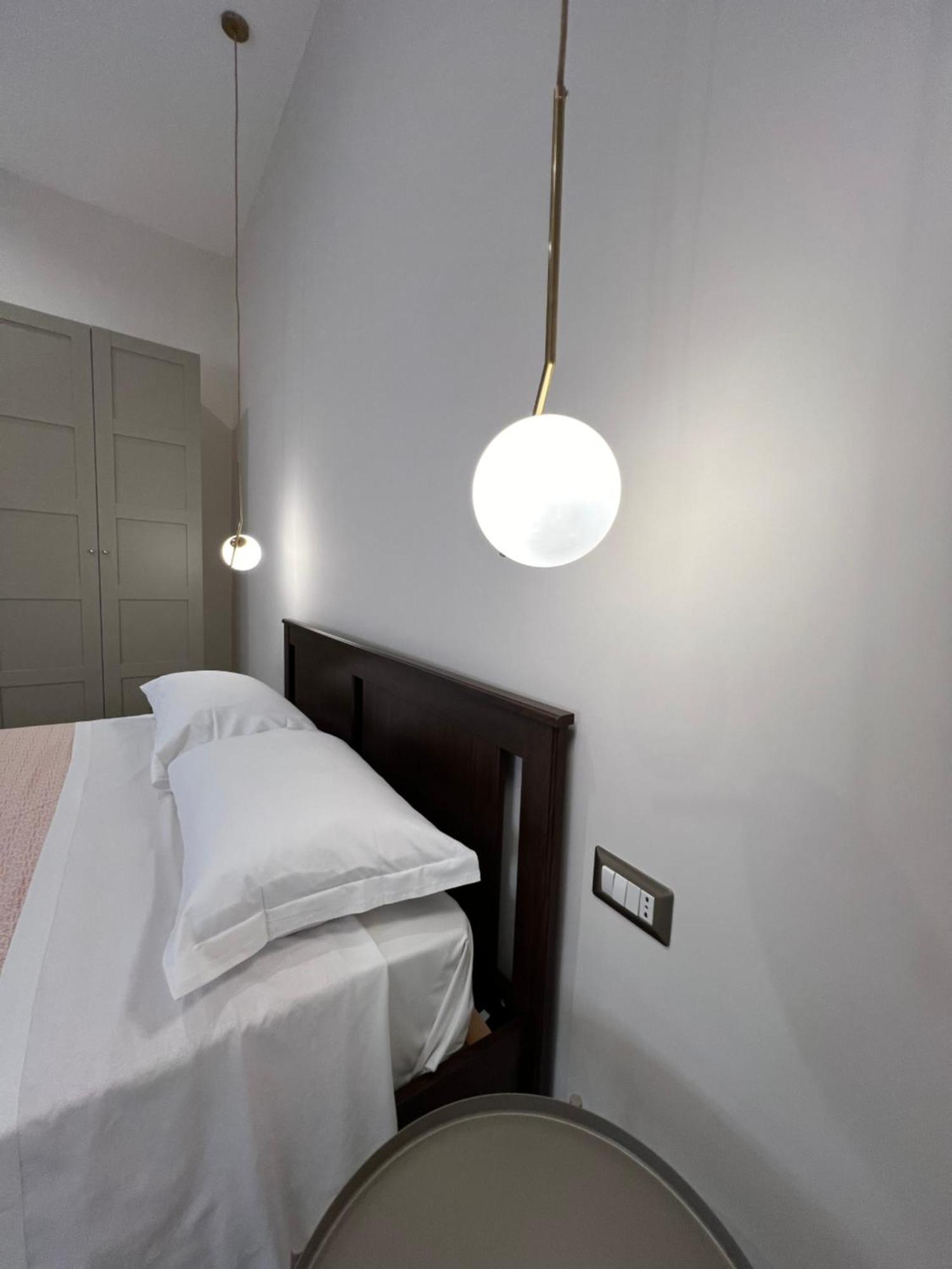 Ninetta A Toledo Apartment Наполи Екстериор снимка